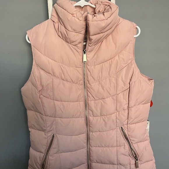 Calvin Klein Women's Sleeveless Puffer Jacket, Size - Medium, Color - Pink - Picture 2 of 4